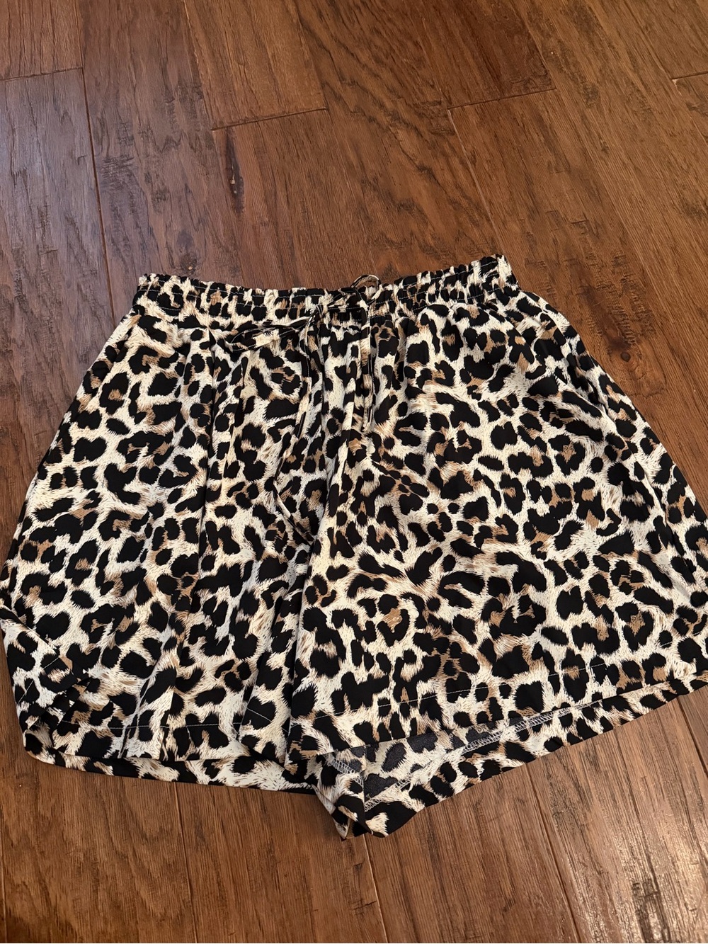 NWOT! Leopard Print High-Waist Shorts - Neutral Animal Print